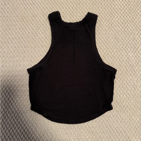 Lululemon Black Tank EUC Size 2 - Picture 2 of 3